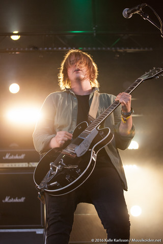 Nothing but thieves Nothing but thieves | Nothing but thieves Ruisrockissa 2016